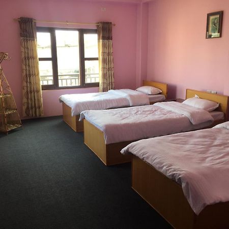 Obey Guest House بوكْرا المظهر الخارجي الصورة