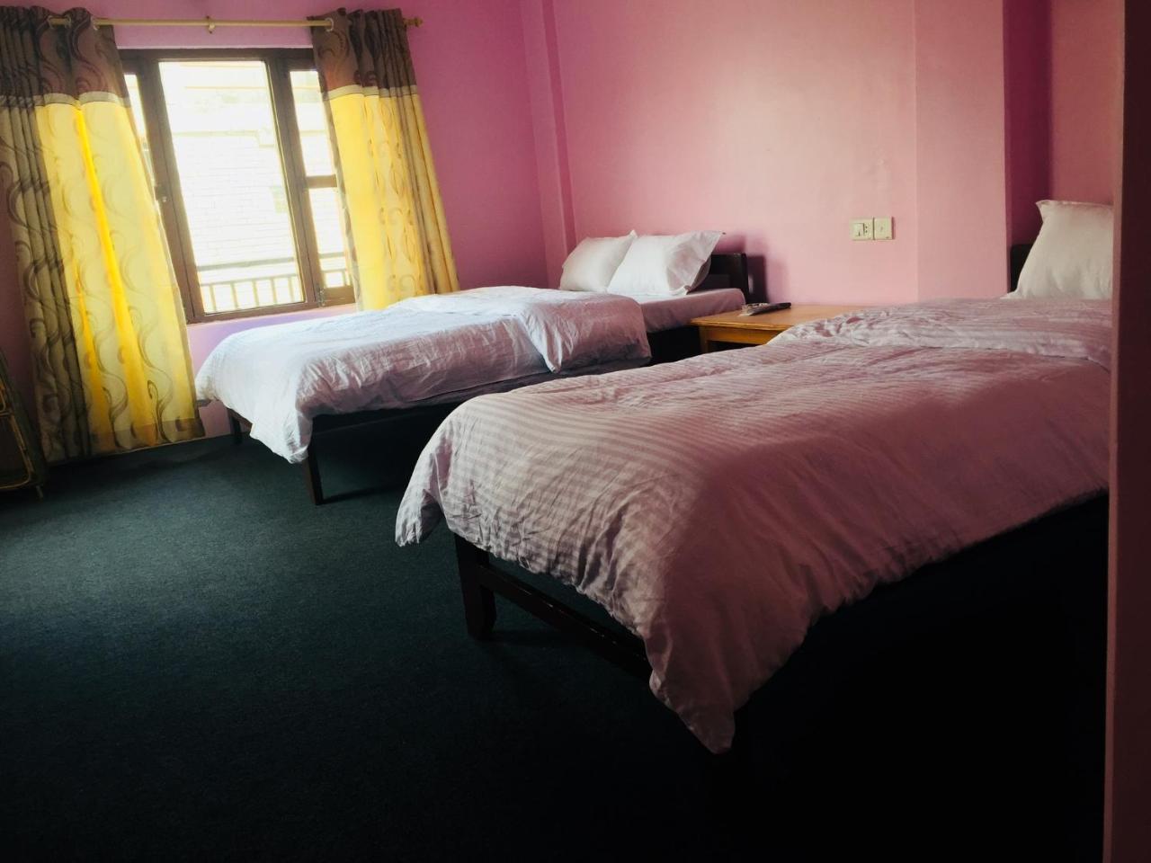 Obey Guest House بوكْرا المظهر الخارجي الصورة